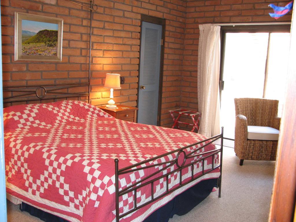 Tanque Verde Desert Trails Bed & Breakfast الغرفة الصورة