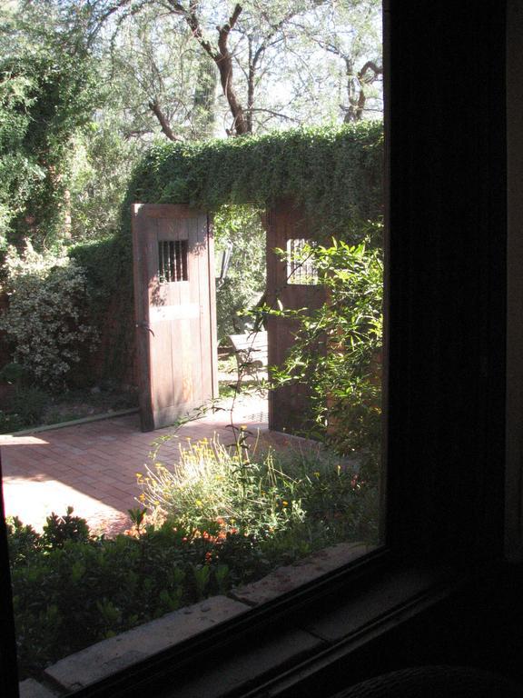 Tanque Verde Desert Trails Bed & Breakfast الغرفة الصورة