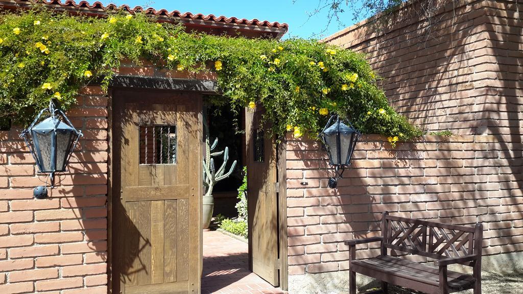 Tanque Verde Desert Trails Bed & Breakfast المظهر الخارجي الصورة